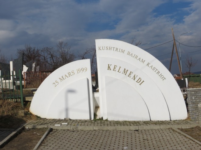 graveyard-entrance-pristina