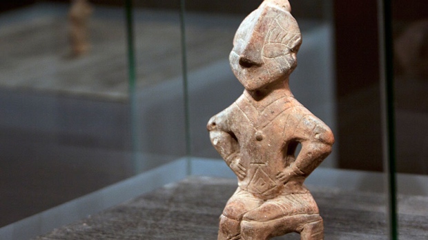 goddess-on-the-throne-kosovo