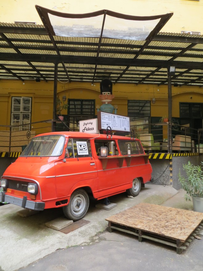 food court truck budapest hungary 4