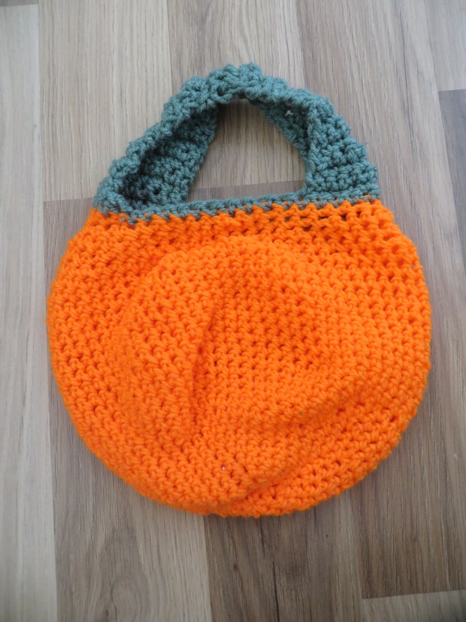 pumpkin crochet trick or treat bag